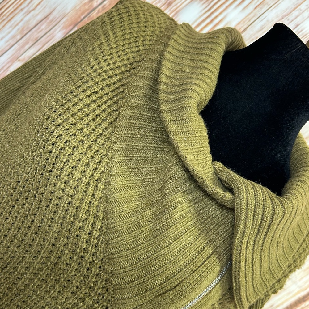Poof! Waffle Knit Side‎ Zip Sweater - Picture 2 of 9